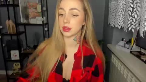 Snapshot of sexy_coralie chatting on December 11, 2024, 11:19 am C o r a l i e online show from December 11, 2024, 11:19 am