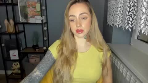 Snapshot of sexy_coralie chatting on December 26, 2024, 11:32 am C o r a l i e online show from December 26, 2024, 11:32 am