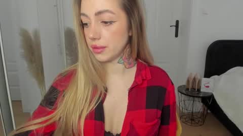 Snapshot of sexy_coralie chatting on January 31, 2025, 8:54 am C o r a l i e online show from January 31, 2025, 8:54 am