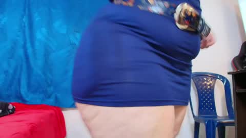 karla           instagram  online show from April 14, 2026, 4:57 pm