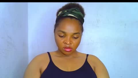 Snapshot of sexy_ebonygirl_ chatting on September 29, 2025, 3:00 am Clara online show from September 29, 2025, 3:00 am