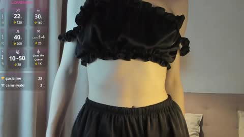 Flora online show from December 5, 2024, 6:43 am