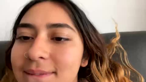 Antonella online show from December 16, 2024, 5:33 pm