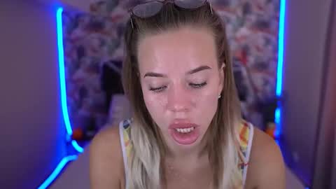 Snapshot of sexy_ira chatting on October 24, 2025, 6:32 am Ira online show from October 24, 2025, 6:32 am