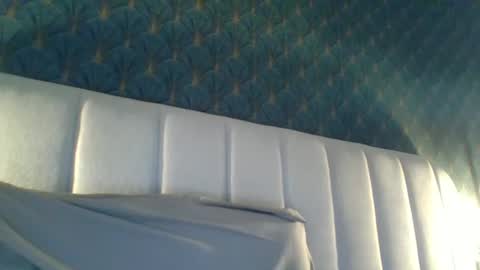 Antonio online show from April 6, 2026, 5:25 pm