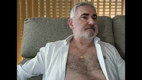 Antonio online show from April 25, 2026, 2:36 pm