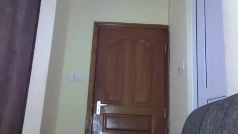 Janny online show from October 13, 2025, 9:42 am