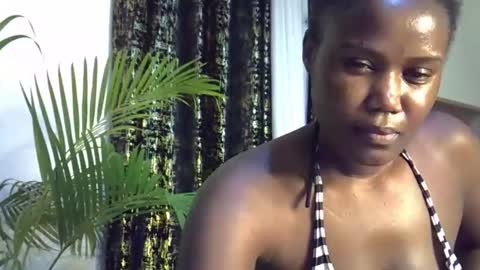 Janny online show from December 22, 2025, 4:26 pm