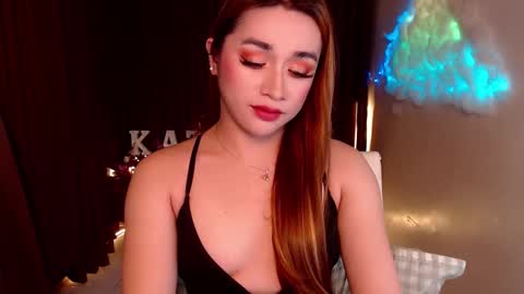 Snapshot of sexy_kitty699 chatting on November 1, 2025, 2:13 am Kathy online show from November 1, 2025, 2:13 am