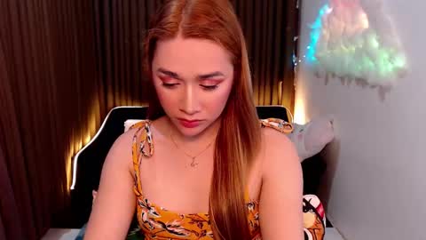 Snapshot of sexy_kitty699 chatting on November 11, 2025, 1:27 am Kathy online show from November 11, 2025, 1:27 am