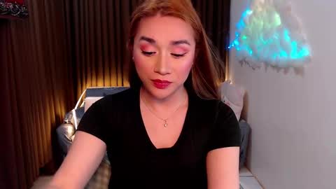 Snapshot of sexy_kitty699 chatting on November 29, 2025, 1:19 am Kathy online show from November 29, 2025, 1:19 am