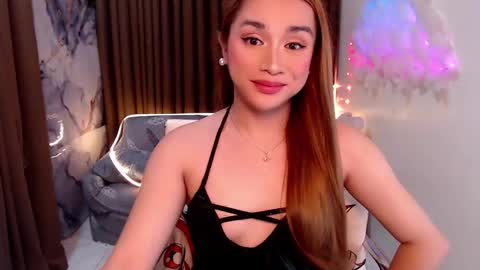 Snapshot of sexy_kitty699 chatting on December 5, 2025, 1:14 am Kathy online show from December 5, 2025, 1:14 am