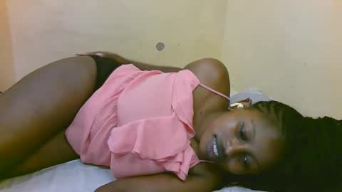 sexy_latasha online show from October 9, 2025, 6:00 am