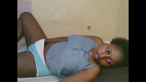 sexy_latasha online show from December 16, 2025, 6:40 am