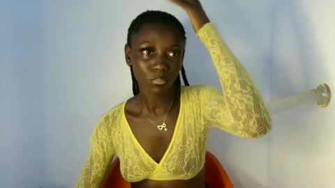 lily online show from October 19, 2025, 11:27 pm
