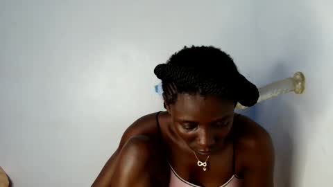 lily online show from October 21, 2025, 2:56 am
