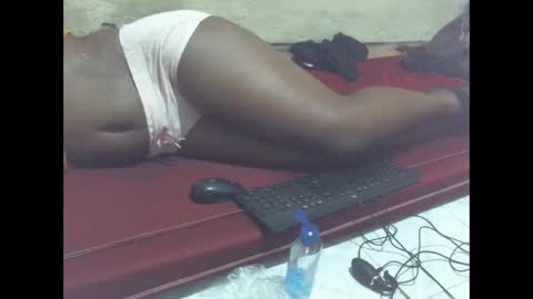 Snapshot of sexy_lunah chatting on December 5, 2025, 7:10 pm sexy_lunah online show from December 5, 2025, 7:10 pm