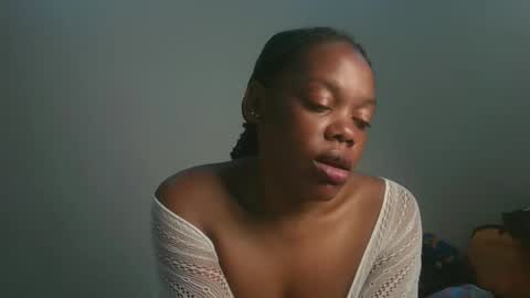 sexy_lyna online show from January 7, 2026, 5:32 am