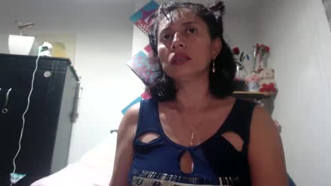 Snapshot of sexy_mary_69 chatting on October 10, 2025, 11:48 pm Mary online show from October 10, 2025, 11:48 pm