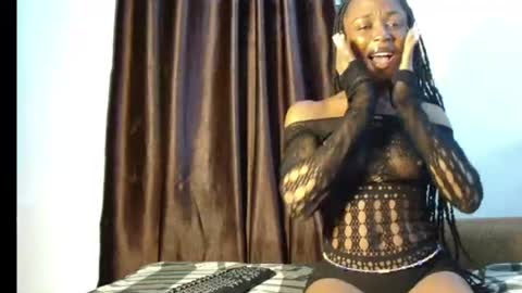 Snapshot of sexy_maureen chatting on July 9, 2026, 7:45 am maggi online show from July 9, 2026, 7:45 am