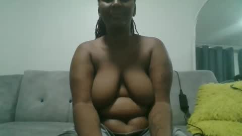 milky online show from January 8, 2026, 2:14 am