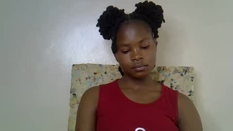 Molyne online show from March 13, 2026, 11:11 pm