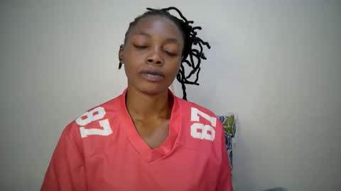 sexy_muna2 online show from March 7, 2026, 8:22 am