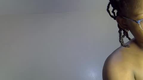 Snapshot of sexy_natallie chatting on April 21, 2026, 7:14 am natallie online show from April 21, 2026, 7:14 am