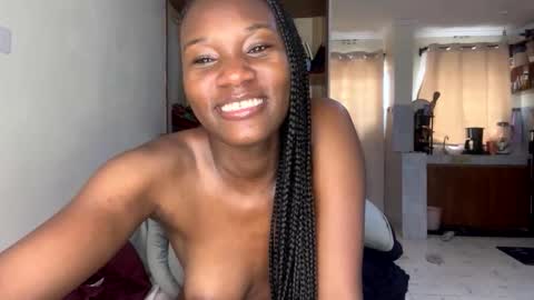 Snapshot of sexy_nyla chatting on May 11, 2026, 10:10 am Nyla online show from May 11, 2026, 10:10 am