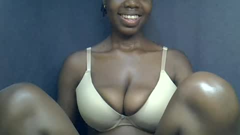 Snapshot of sexy_peach4 chatting on July 1, 2026, 10:09 pm sexy_peach4 online show from July 1, 2026, 10:09 pm