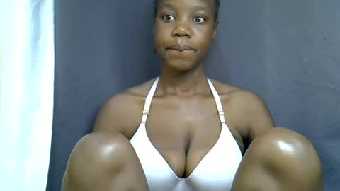 Snapshot of sexy_peach4 chatting on July 2, 2026, 10:10 am sexy_peach4 online show from July 2, 2026, 10:10 am