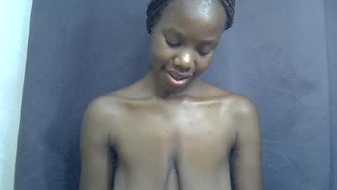 Snapshot of sexy_peach4 chatting on July 23, 2026, 10:29 pm sexy_peach4 online show from July 23, 2026, 10:29 pm