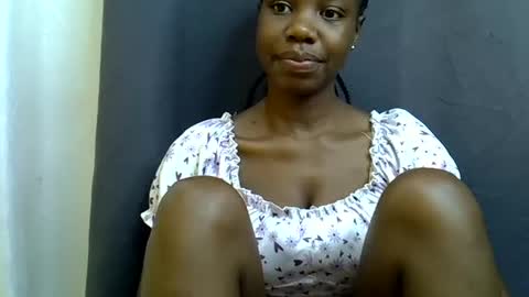 Snapshot of sexy_peach4 chatting on July 24, 2026, 10:46 am sexy_peach4 online show from July 24, 2026, 10:46 am