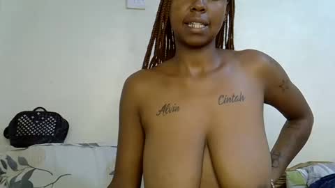 Snapshot of sexy_quinter chatting on May 13, 2026, 6:38 pm Quinter online show from May 13, 2026, 6:38 pm