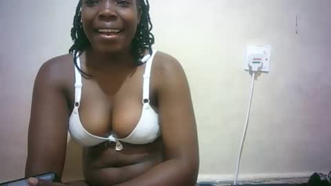 Snapshot of sexy_sandrah chatting on October 24, 2025, 9:28 am sexy_sandrah online show from October 24, 2025, 9:28 am