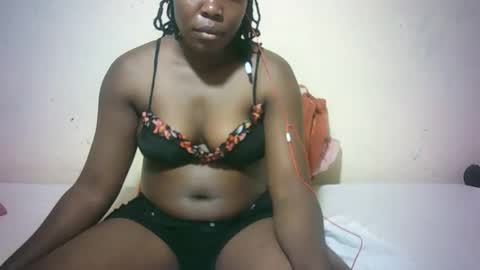 Snapshot of sexy_sandrah chatting on November 20, 2025, 12:05 pm sexy_sandrah online show from November 20, 2025, 12:05 pm