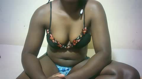 Snapshot of sexy_sandrah chatting on November 23, 2025, 4:12 am sexy_sandrah online show from November 23, 2025, 4:12 am