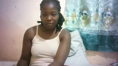 Snapshot of sexy_sandrah chatting on April 17, 2026, 6:38 am sexy_sandrah online show from April 17, 2026, 6:38 am