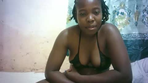 Snapshot of sexy_sandrah chatting on May 12, 2026, 6:38 pm sexy_sandrah online show from May 12, 2026, 6:38 pm