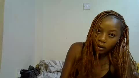 Snapshot of sexy_sasy chatting on February 13, 2026, 11:45 pm sexy_sasy online show from February 13, 2026, 11:45 pm