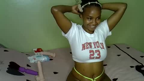 Snapshot of sexy_shan09 chatting on November 15, 2025, 2:35 pm sexy_shan09 online show from November 15, 2025, 2:35 pm