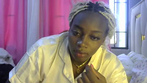 laura online show from December 16, 2025, 9:58 am