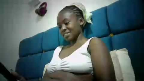 Snapshot of sexy_skyllah chatting on June 28, 2026, 11:05 am sexy_skyllah online show from June 28, 2026, 11:05 am