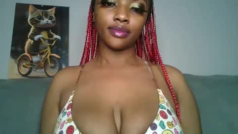 Snapshot of sexy_sweetcandy chatting on February 11, 2025, 10:28 pm sexy sweetcandy online show from February 11, 2025, 10:28 pm