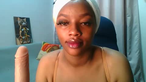 Snapshot of sexy_sweetcandy chatting on October 21, 2025, 6:36 am sexy sweetcandy online show from October 21, 2025, 6:36 am