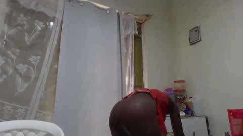 Snapshot of sexy_titz chatting on March 3, 2026, 12:00 pm sexy_titz online show from March 3, 2026, 12:00 pm
