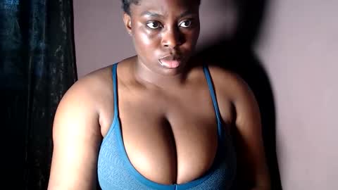 Snapshot of sexy_wet_ria chatting on June 9, 2026, 9:32 am ria online show from June 9, 2026, 9:32 am