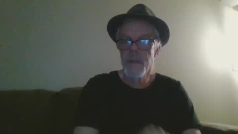 Snapshot of sexy_white_daddy chatting on February 24, 2025, 4:27 am Daddy online show from February 24, 2025, 4:27 am