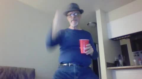 Snapshot of sexy_white_daddy chatting on March 6, 2025, 2:51 am Daddy online show from March 6, 2025, 2:51 am