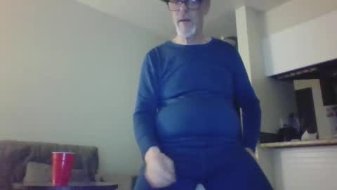 Snapshot of sexy_white_daddy chatting on March 8, 2025, 10:11 am Daddy online show from March 8, 2025, 10:11 am